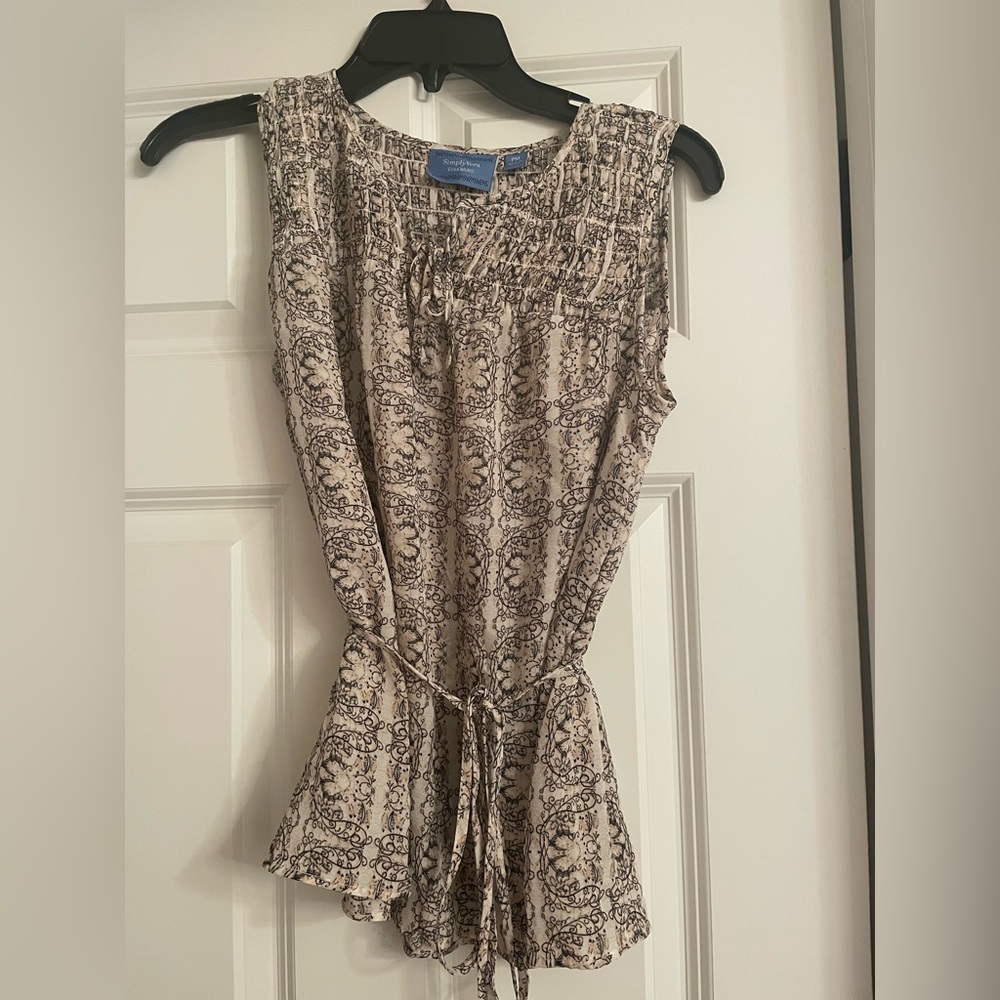 Vera Wang top